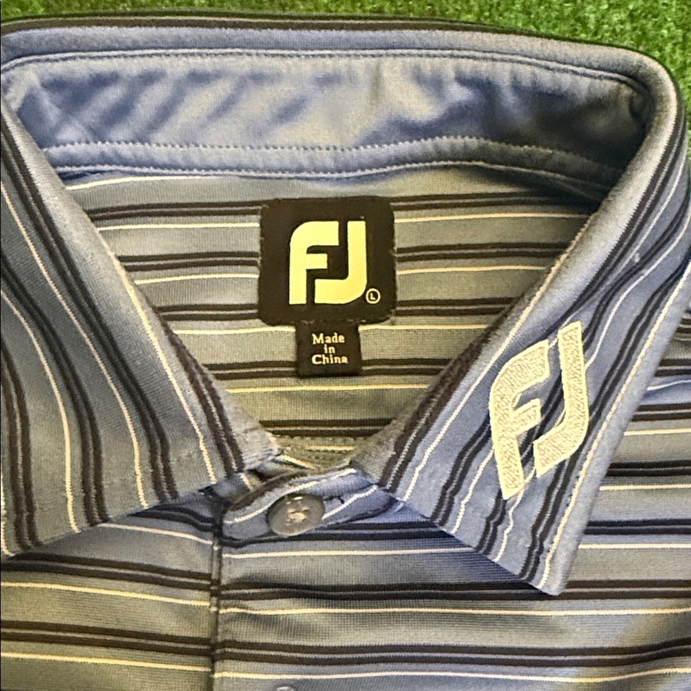 *TOUR ISSUE* FootJoy long sleeved polo (Light Blue ,Navy, & White / Size Large)